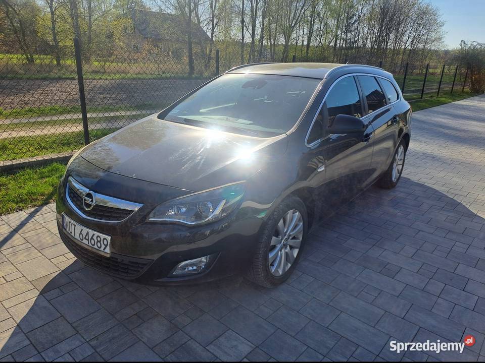 Opel astra j 2000cm3 Wiązowna