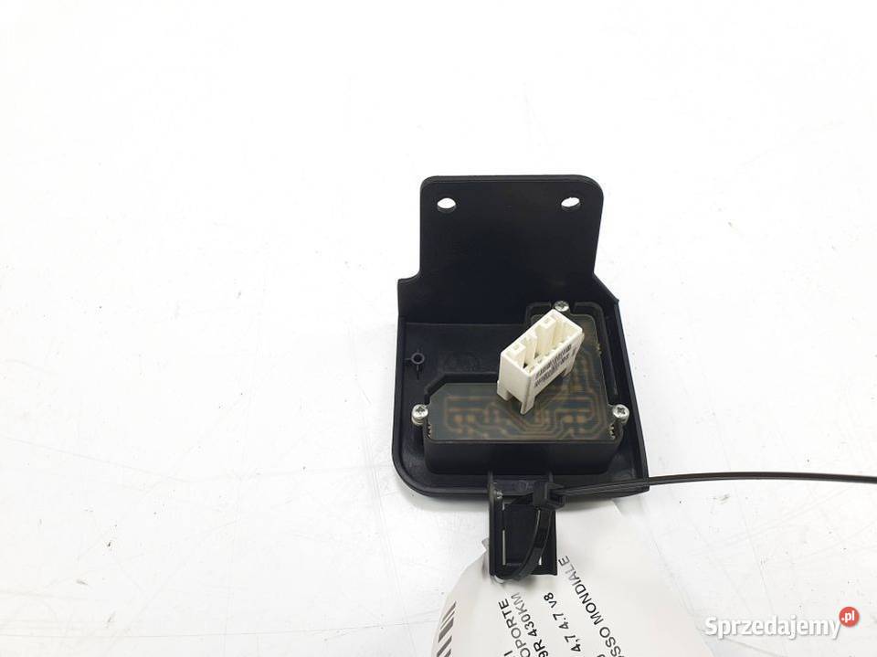 PRZYCISK MASERATI QUATTROPORTE S 238328 osobowe Lipno