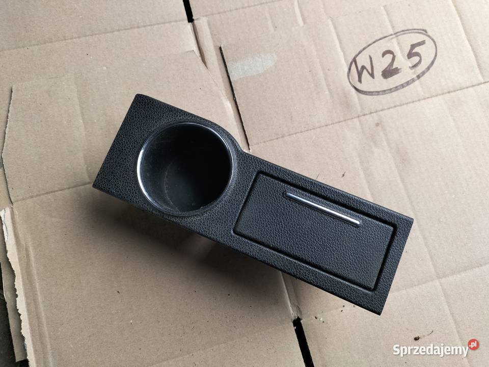 FORD MONDEO MK3 POPIELNICZKA ZAPALNICZKA GNIAZDO Kamień-Kolonia