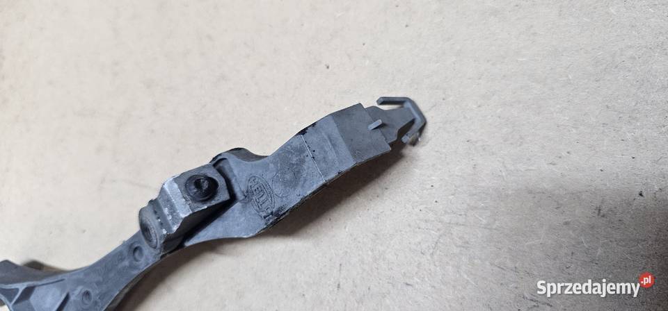 Uchwyt lampy slizg prawy mercedes w210 lift Zbąszyń