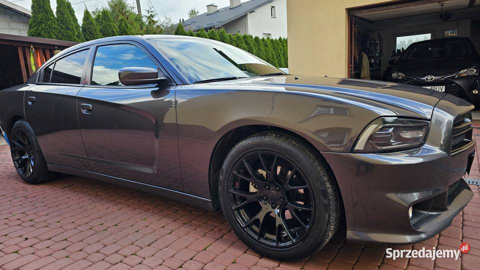 Dodge Charger 36 V6 305 z Gazem LPG 2013r Film automatyczna podkarpackie Zarszyn