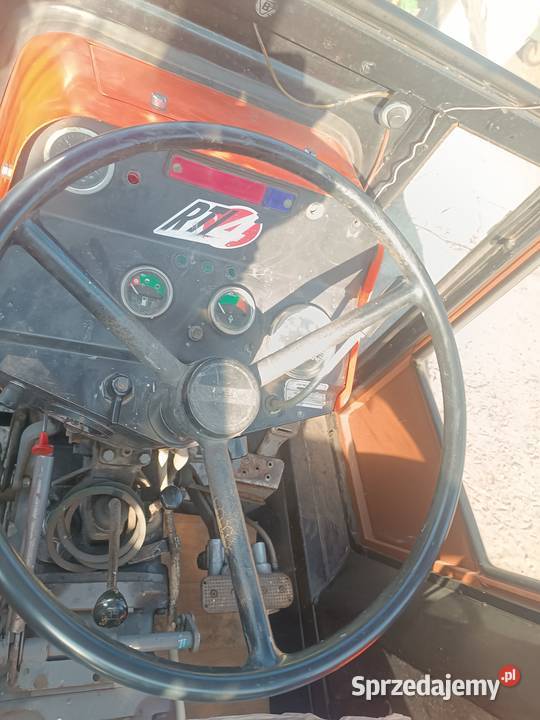 Massey Ferguson 255 Mońki