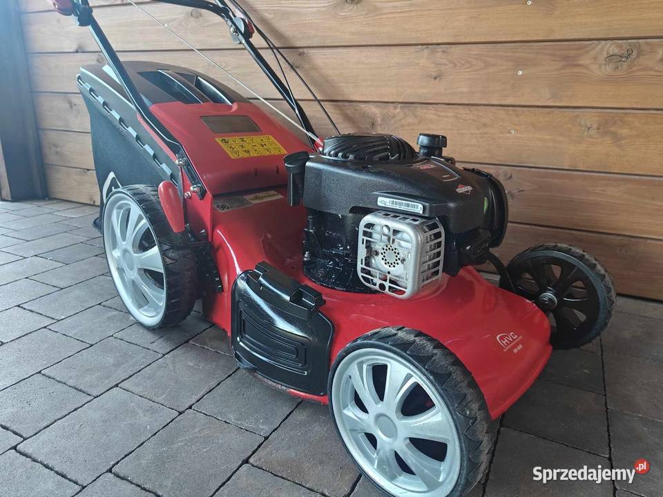 Sprzedam Kosiarkę Spalinową Bez Napedu Firmy HVC Ciechanów