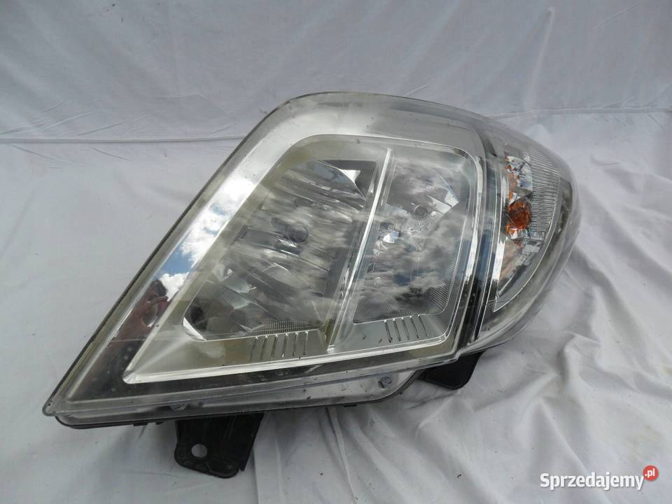 REFLEKTOR PRZÓD STRONA PRAWA NISSAN NV400 Nowy Tomyśl