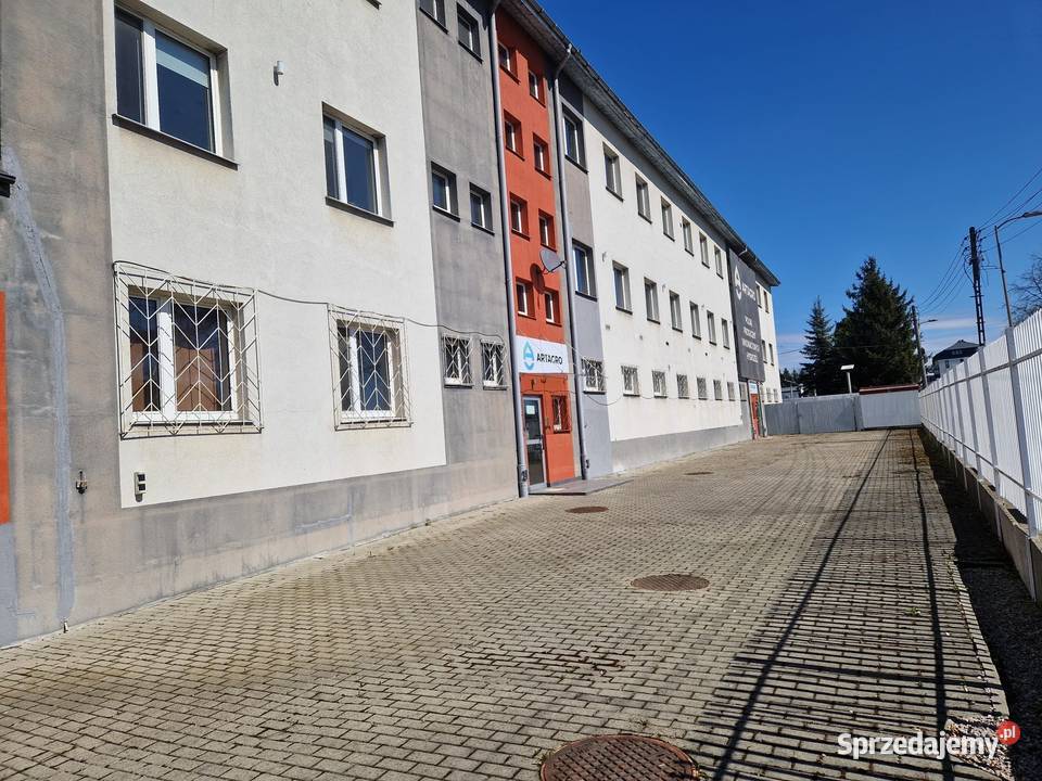 Hale magazynowoprodukcyjne z częścią biurową Miechów