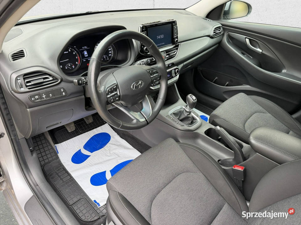 Hyundai i30 15 DPI Smart Z polskiego salonu Z ASR (kontrola trakcji) Warszawa