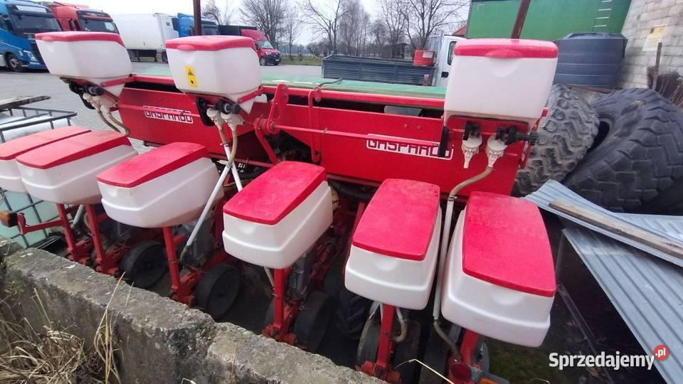 Siewnik GASPARDO 6rzędowy do kukurydzy Iskrzynia