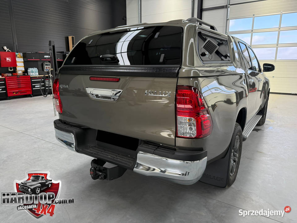 Zabudowa Toyota Hilux HARDTOP na pakę 2016 Szyby warmińsko-mazurskie Pasłęk