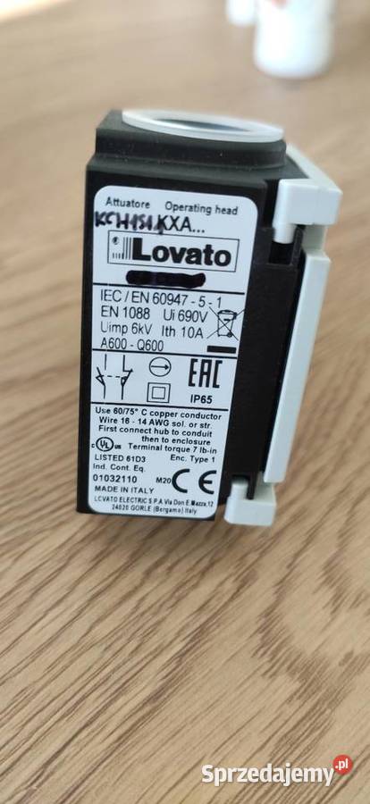 LOVATO WYŁĄCZNIK KRAŃCOWY Zabrodzie sprzedam