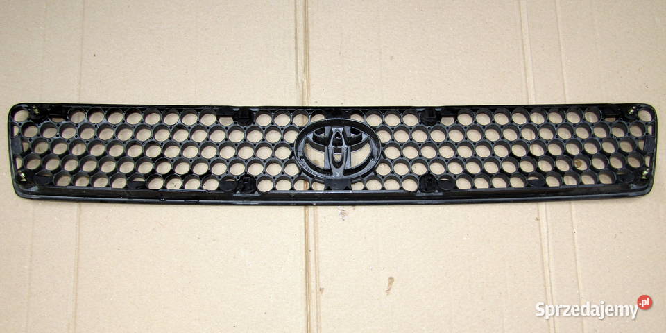 ATRAPAGRILL TOYOTA RAW4 1995r 53111 42010A1 Atrapy Mysłaków sprzedam