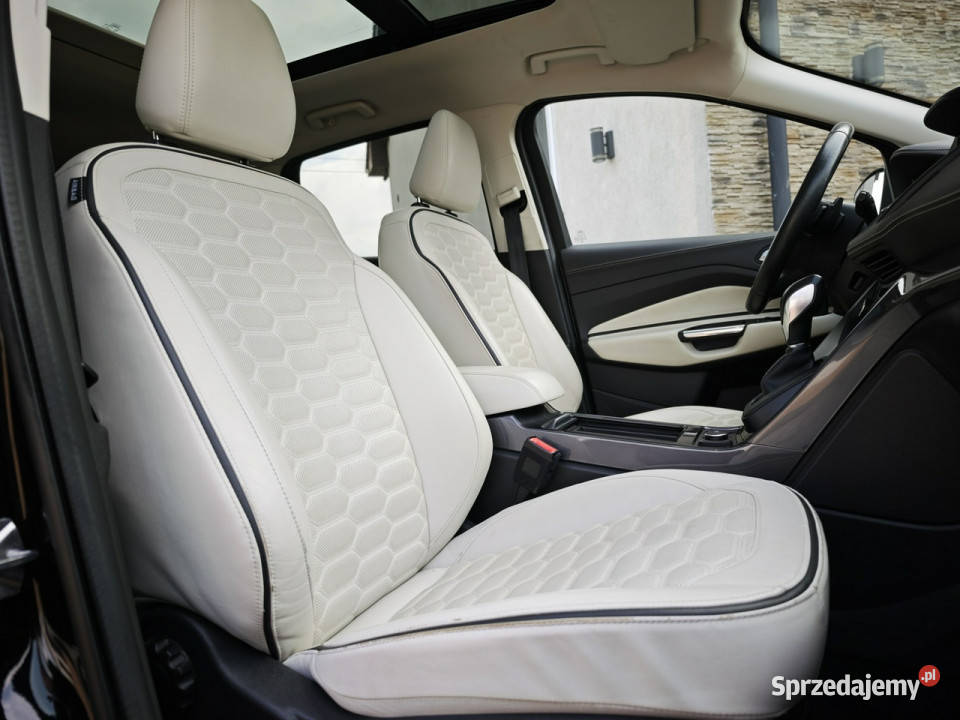 Ford Kuga III 2019 Sadlno