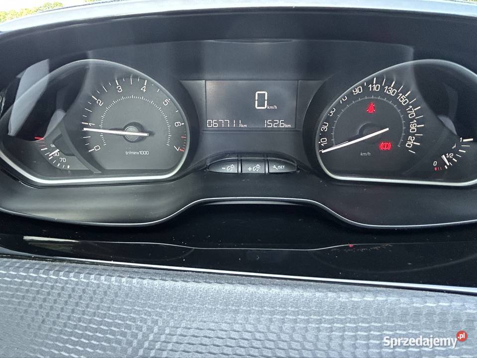 Peugeot 2008 12 Pure Tech Style poduszka powietrzna Bobrowniki