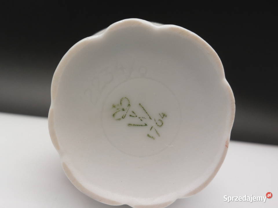 Porcelanowy wazonwazonik firmy Wallendorf