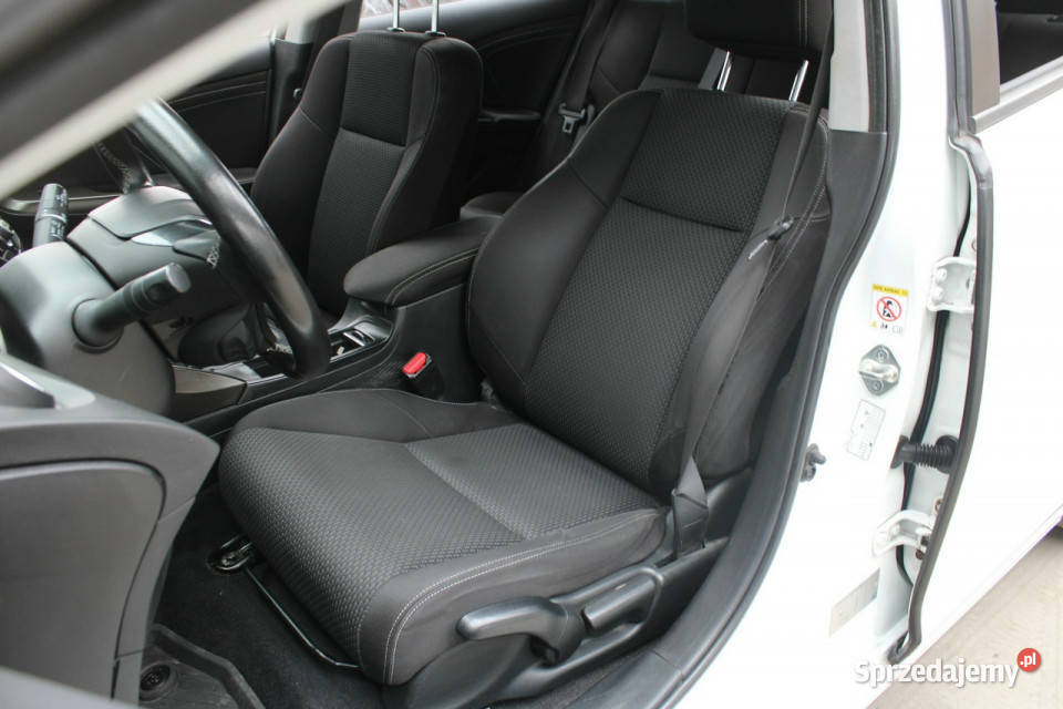 Honda Civic BezwypadkowyBogate wyposazenieSerwis nieuszkodzony