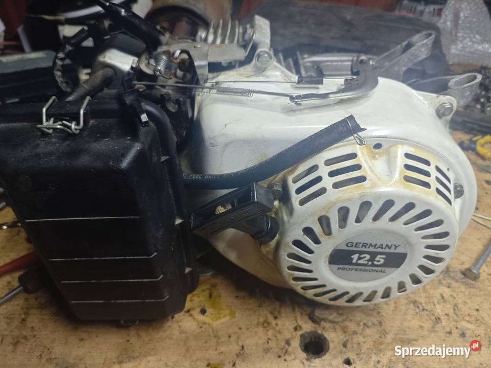 Silnik spalinowy z agregatu Zduńska Wola