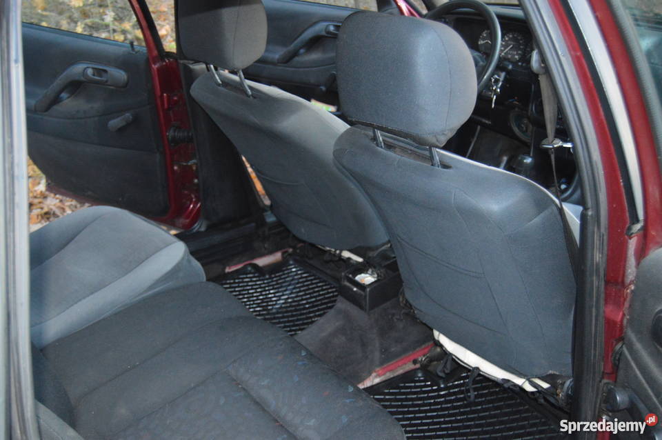 Passat B4 19 TDI w kombi łódzkie Radzyń