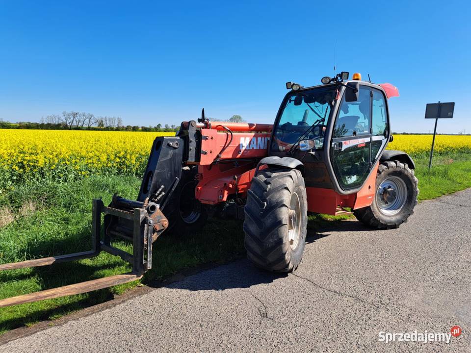 Sprzedam ładowarkę teleskopową MANITOU MLT 1035 Pozostałe