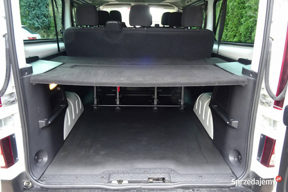 Renault TRAFIC L2H1 20dci 1509 osobowy 134000 Samochody ciężarowe Góra Kalwaria sprzedam
