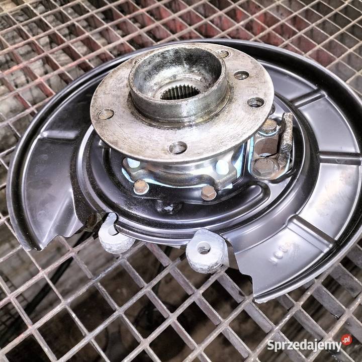 Zwrotnica lewa tylna BMW E39 wszystkie wersje śląskie Poręba