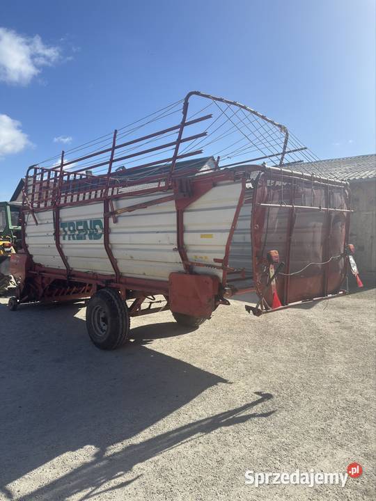 Przyczepa zbierająca nieuszkodzony Włoszczowa