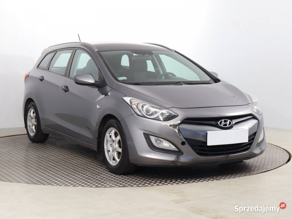 Hyundai i30 14 CRDi manualna