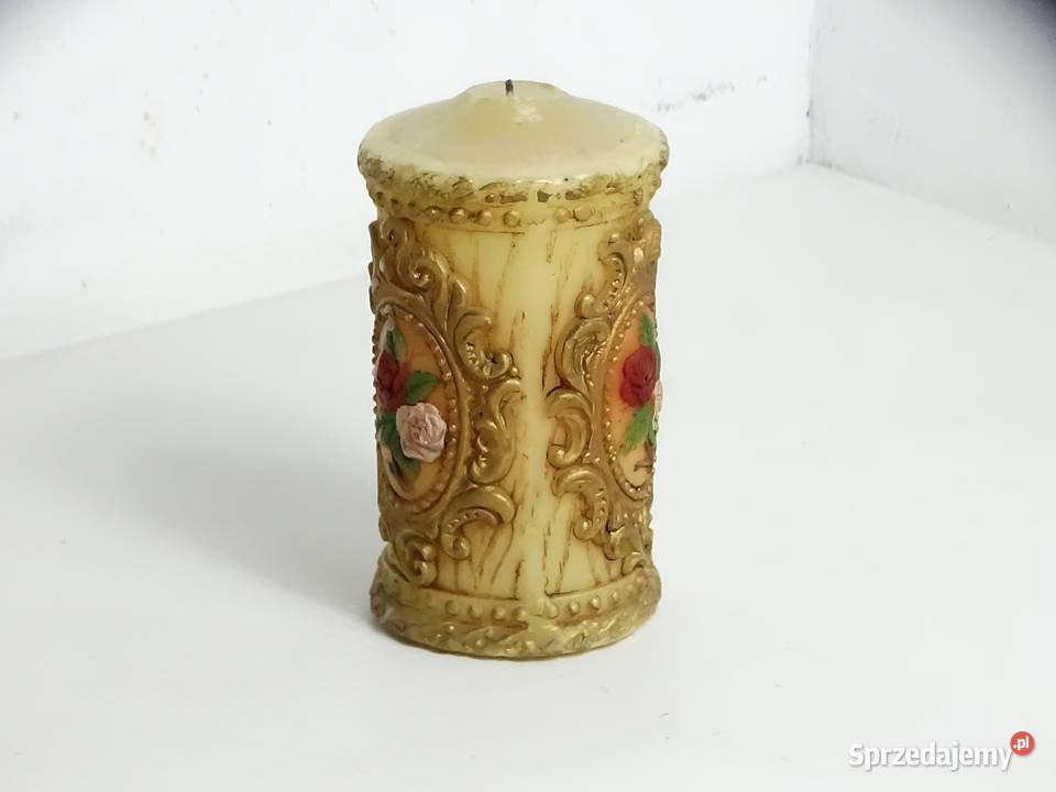 Ozdobna świeca ozdobna rzeźbiona vintage barok z lubelskie Biłgoraj