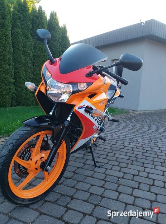 Sprzedam motocykl Honda CBR Repsol 125 2016 kat nieuszkodzony Ostrów Mazowiecka