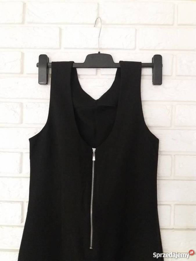 Sukienka czarna na każdą okazję Chorzów