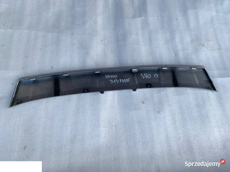 VOLVO V40 CC DOKŁADKA DYFUZOR ZDERZAKA SPOILER