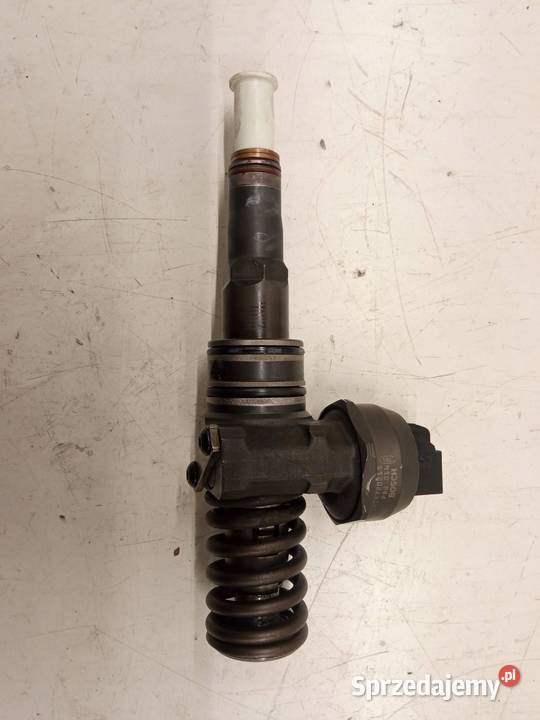 POMPOWTRYSKIWACZ 038130073AG 0414720215 19 TDI osobowe