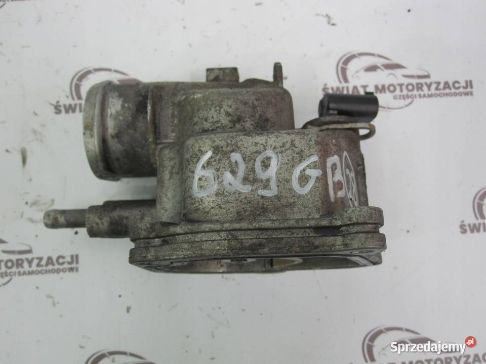 MERCEDES CLC 22 CDI 646963 10r obudowa Termostaty