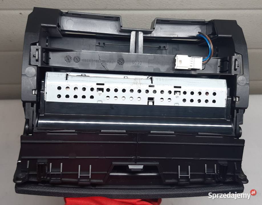 PANEL WYŚWIETLACZ MERCEDES W204 A2048205497 Mielęcin sprzedam