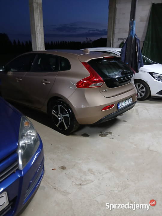 Sprzedam volvo v40wymieniony rozrząd olej filtry
