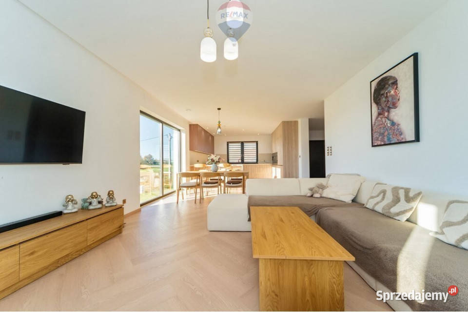 Parterowy przestronny dom Dębowiec wolnostojący