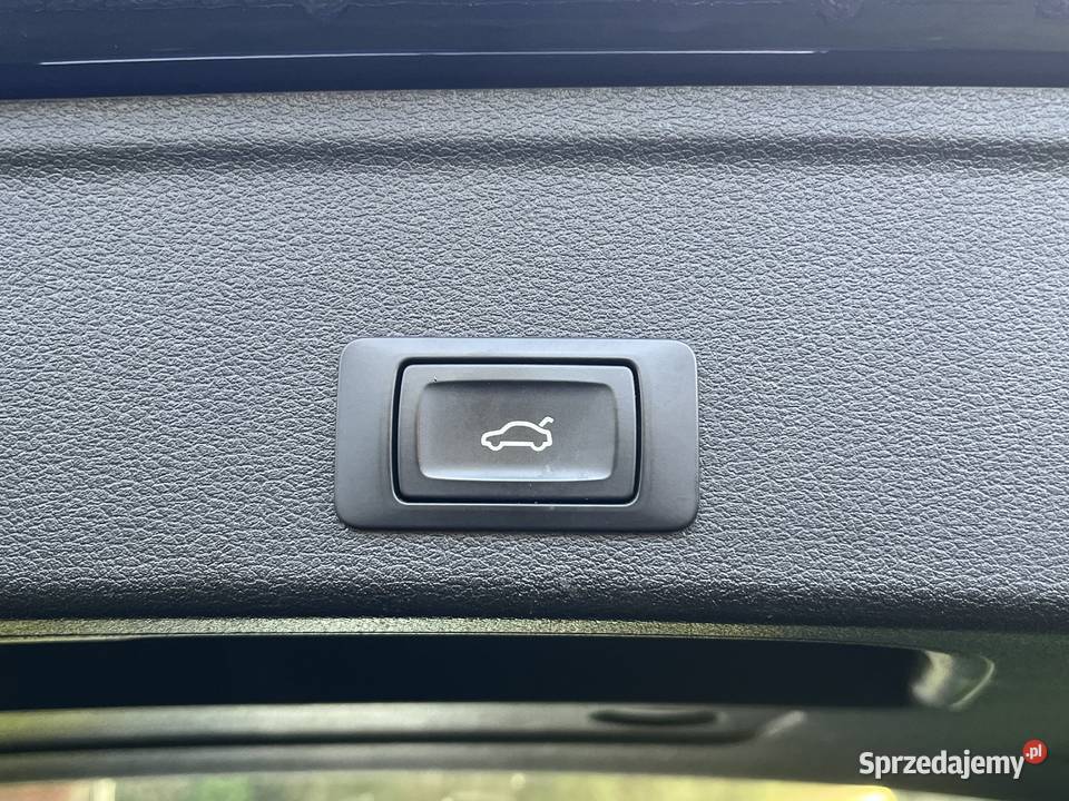 Audi A4 Avant 40 TDI Quattro Stronic gniazdo USB Dębe Wielkie