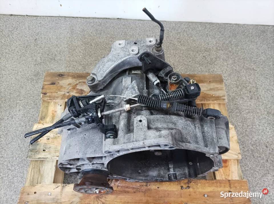 SKRZYNIA BIEGÓW NGC 20 TDI Skoda Yeti I 2009 Części samochodowe świętokrzyskie