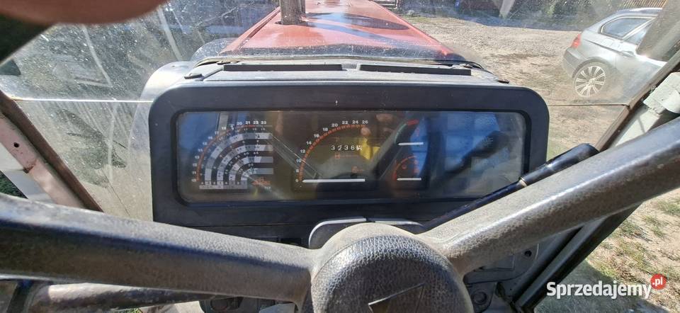 Massey Ferguson 390