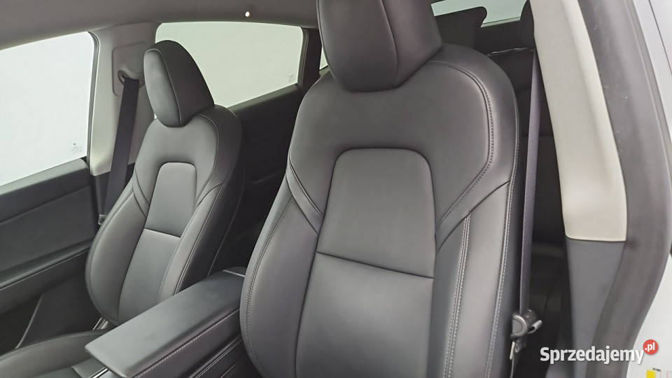 Tesla Y Long Range RWD Z Polskiego Salonu Rok produkcji 2023 Tesla mazowieckie Warszawa