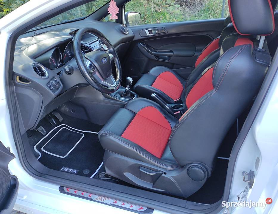 Ford Fiesta ST 16 2013 manualna