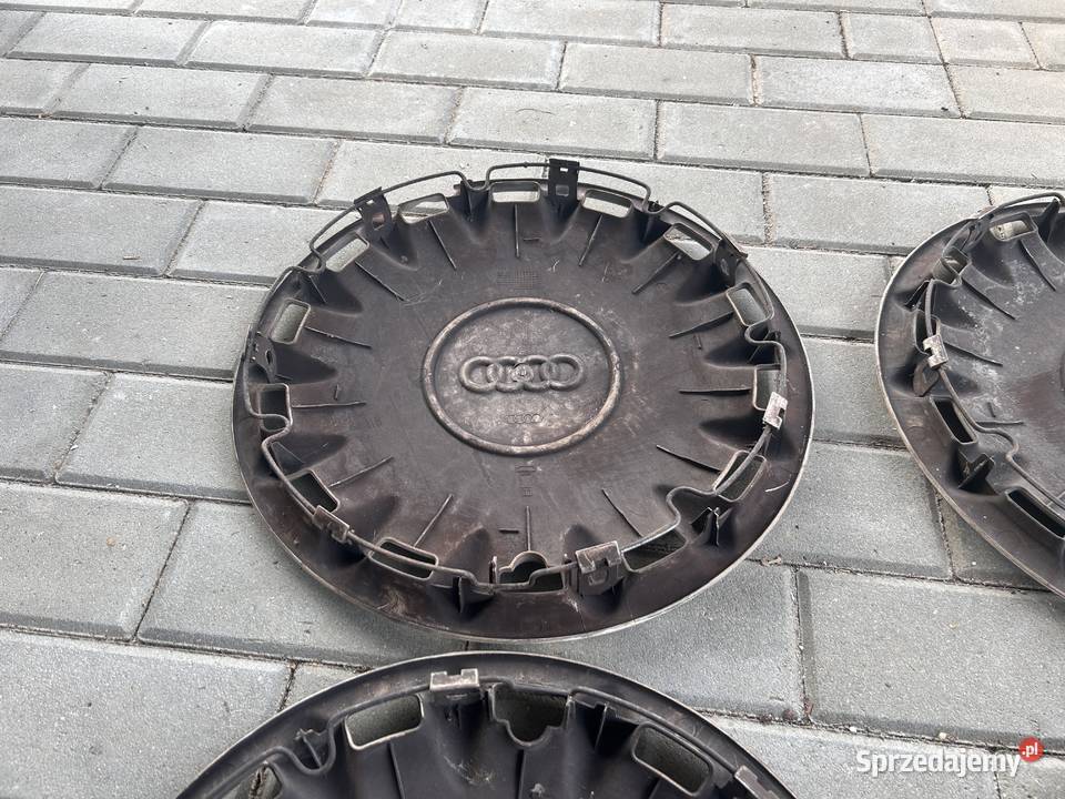 Zestaw oryginalnych kołpaków Audi 15 Sufczyn sprzedam