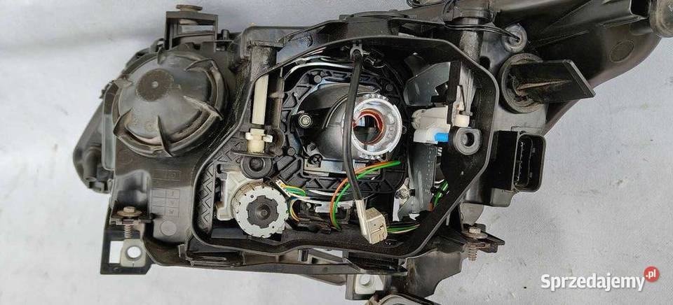Lampa Przód Bi Xenon Bmw 5 E60 E61 0710r Lci osobowe