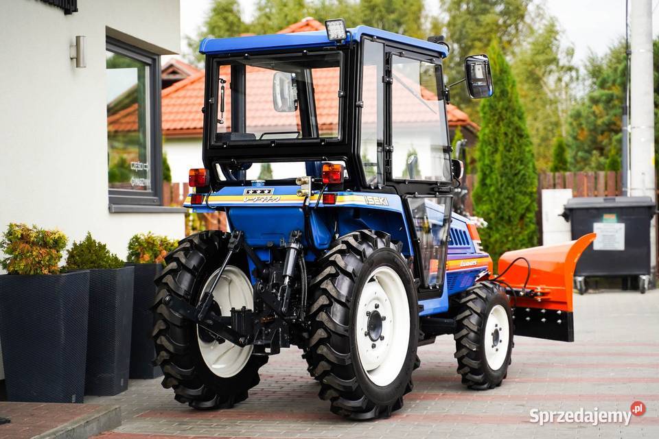 Iseki TU200F 4x4 20 z kabiną i pługiem podkarpackie Tajęcina
