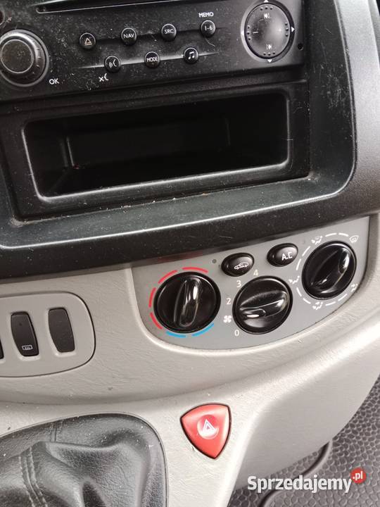 SPRZEDAM RENAULT TRAFIK 25 dCi 150kw 2008 wspomaganie kierownicy Przysucha