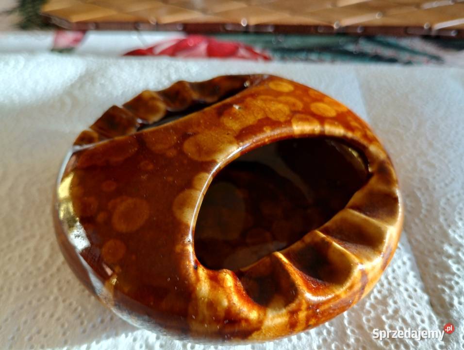 PRL popielniczka porcelit y sprzedam
