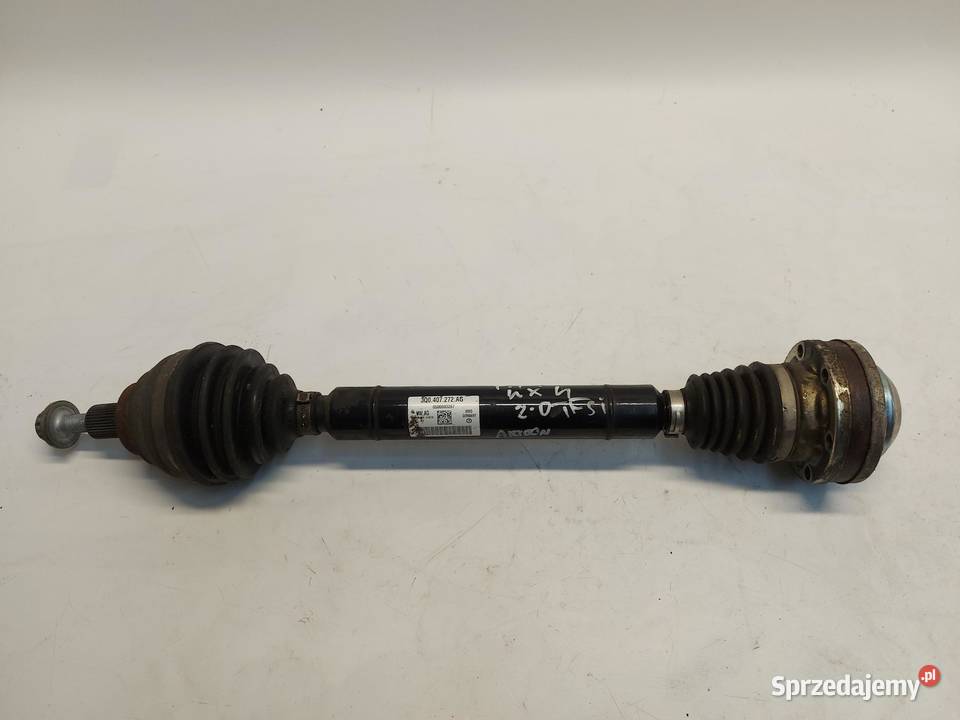 VW Arteon 3G8 2018r PÓŁOŚ PRAWA PRZÓD