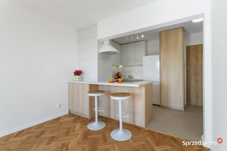 Os Przyjaźni 14 kawalerka świeżo wyremontowane Poznań sprzedam