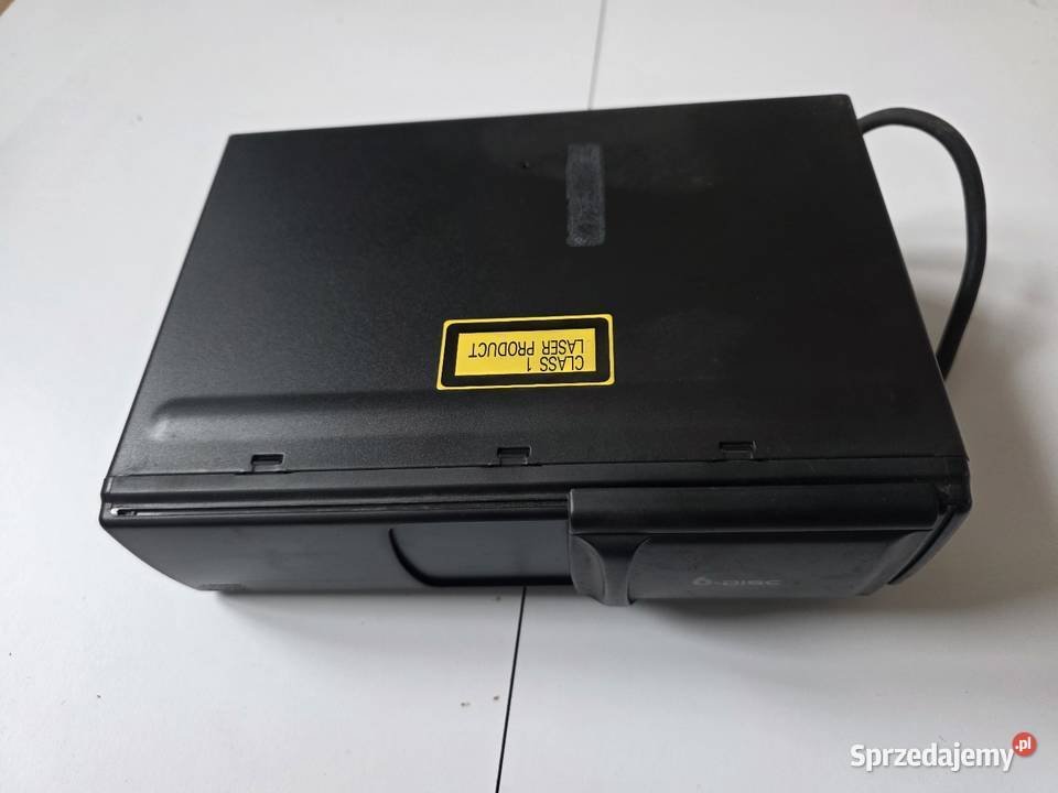 Zmieniarka CD Audi A8D2 4D0035111B