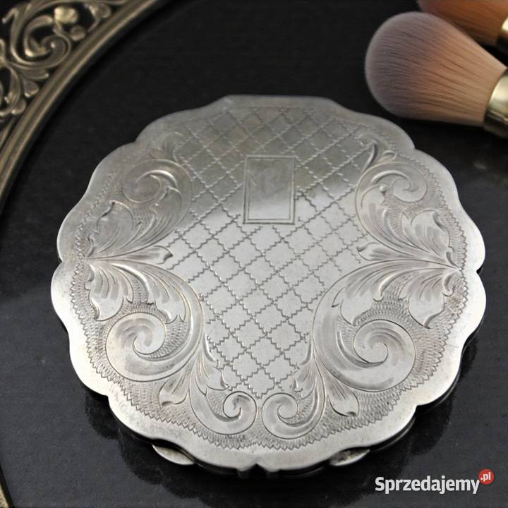 Puderniczka okrągła srebro próby 3 Warszawa Antyki, Sztuka, Kolekcje Bronisze sprzedam