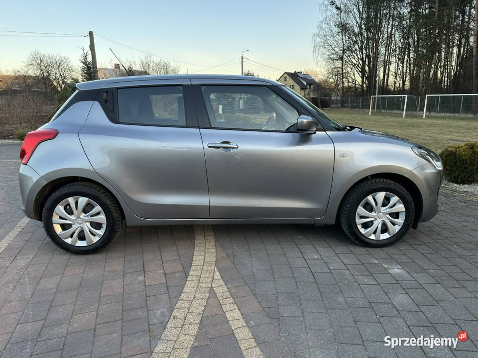 Suzuki Swift Polski Salon VI 20172024