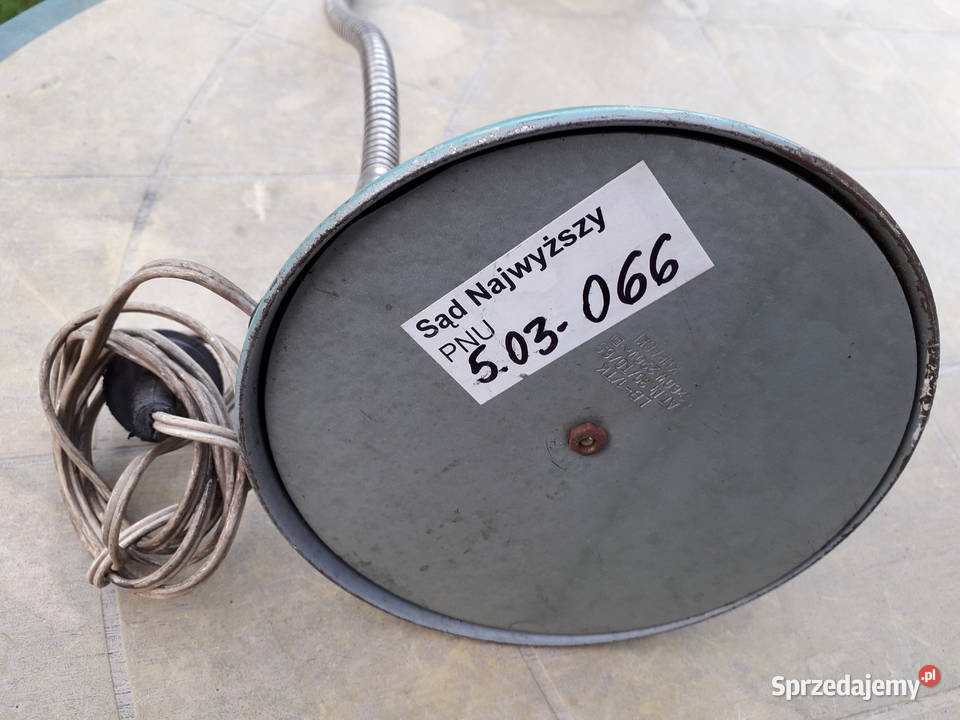 Lampa biurkowa z historią rekwizyt sygnowana Warszawa